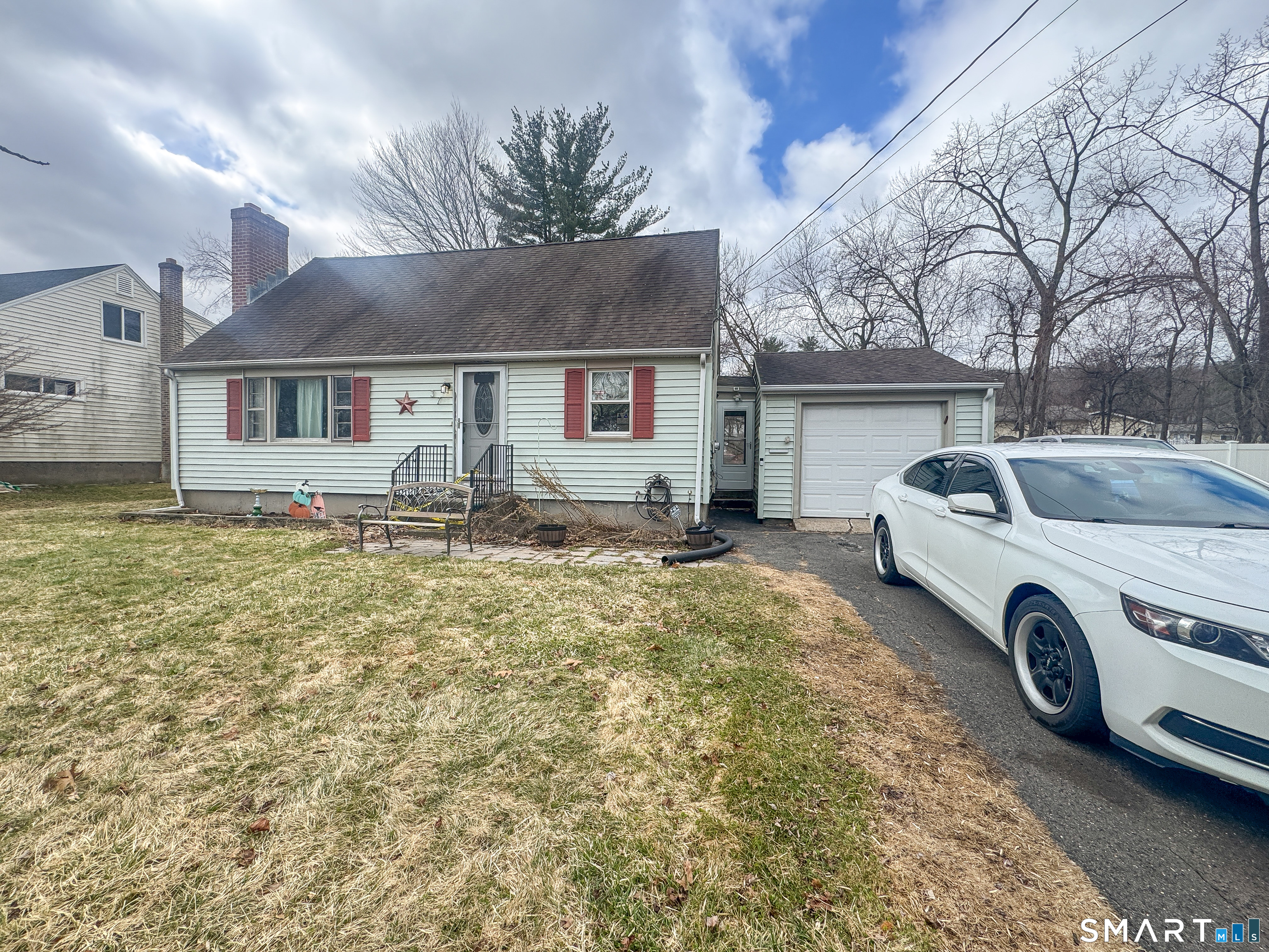 37 Rich Lane Bristol CT 06010