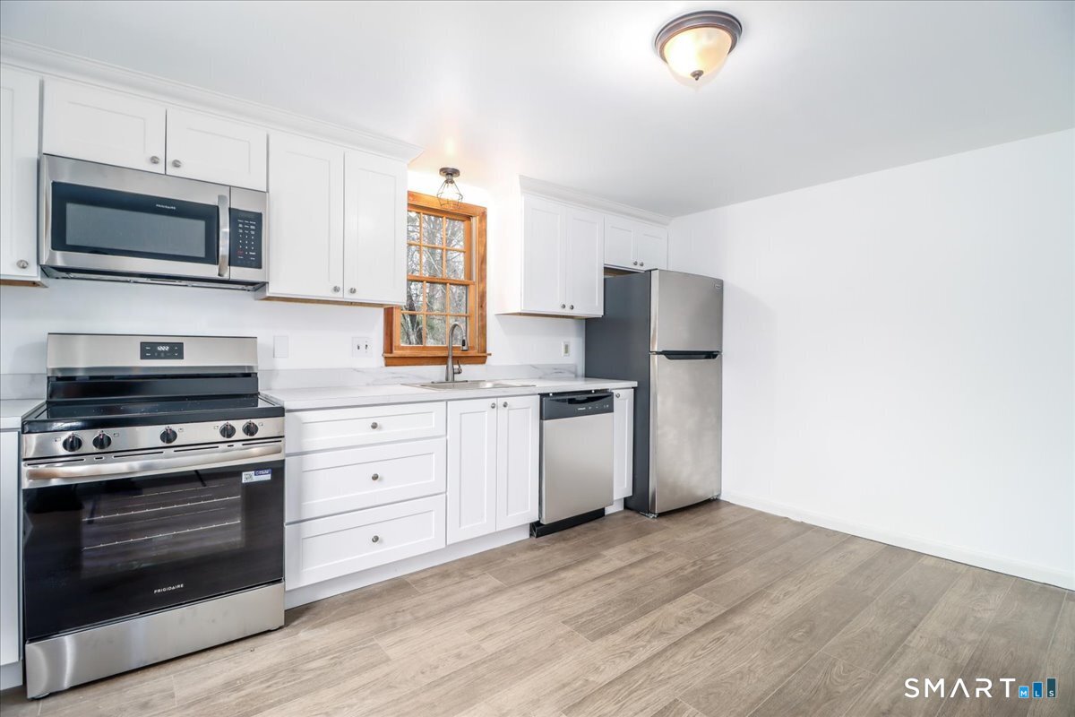 10 Bonnybrook Drive New Milford CT 06776