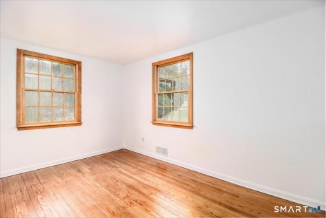 10 Bonnybrook Drive New Milford CT 06776