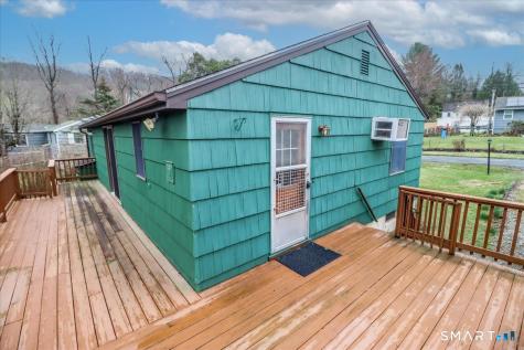 10 Bonnybrook Drive New Milford CT 06776