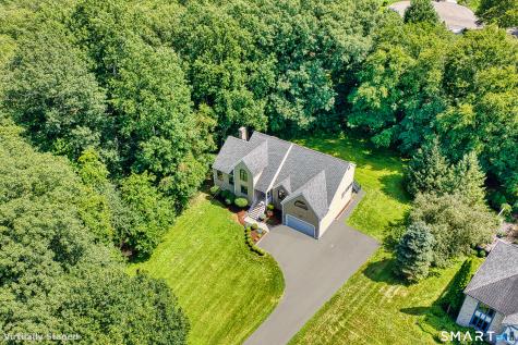 133 Bug Hill Road Monroe CT 06468