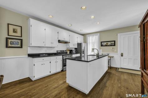 47 Academy Hill Watertown CT 06795