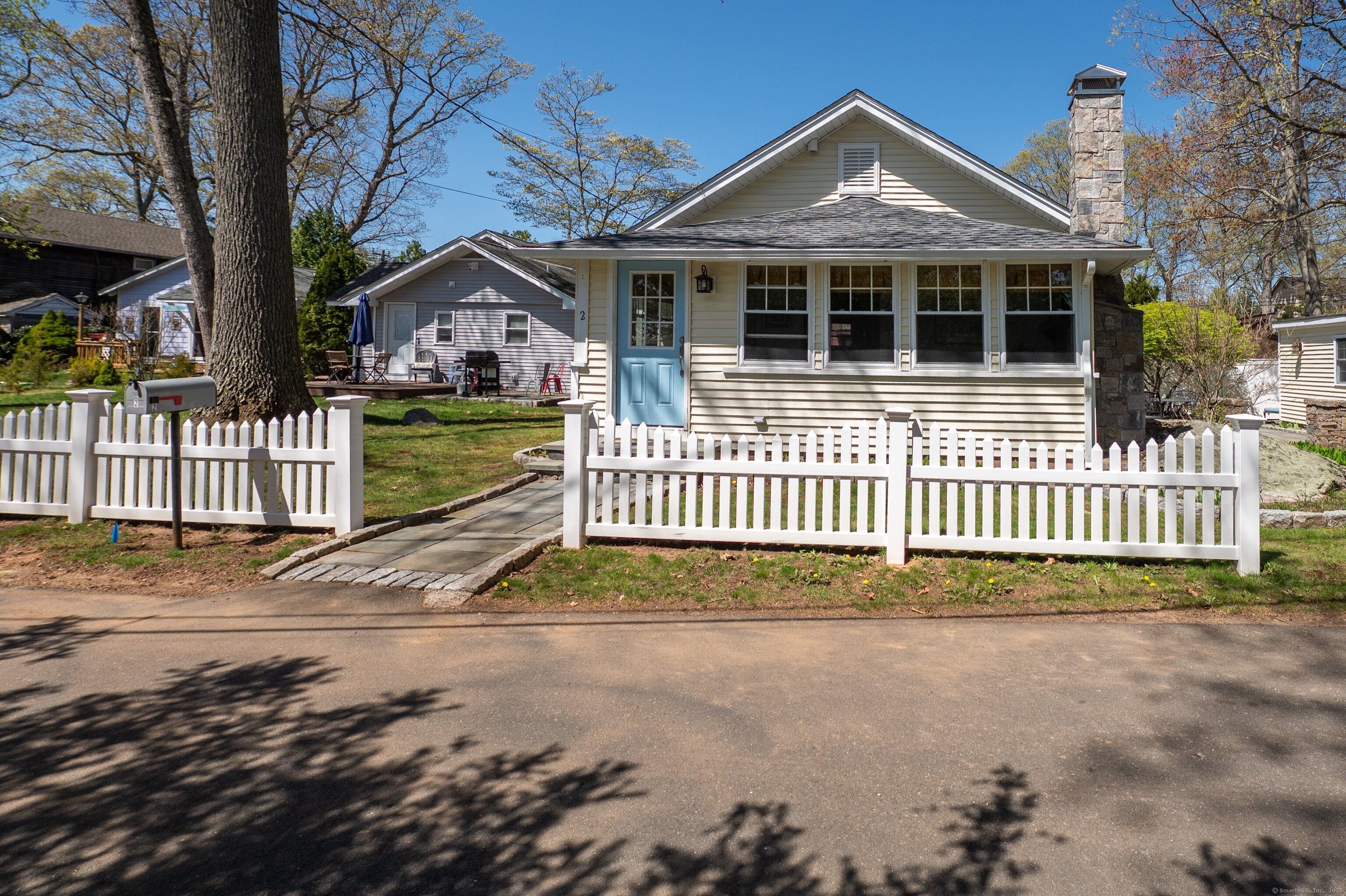 2 Bartholomew Road Branford CT 06405