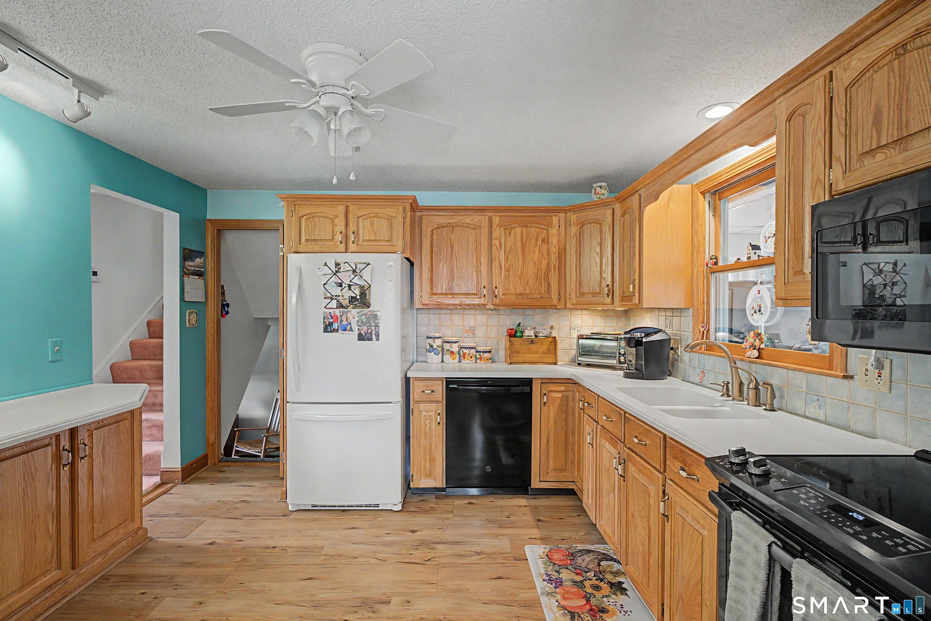 13 Reynolds Drive Wallingford CT 06492