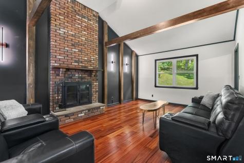 10 Strid Lane New Milford CT 06755