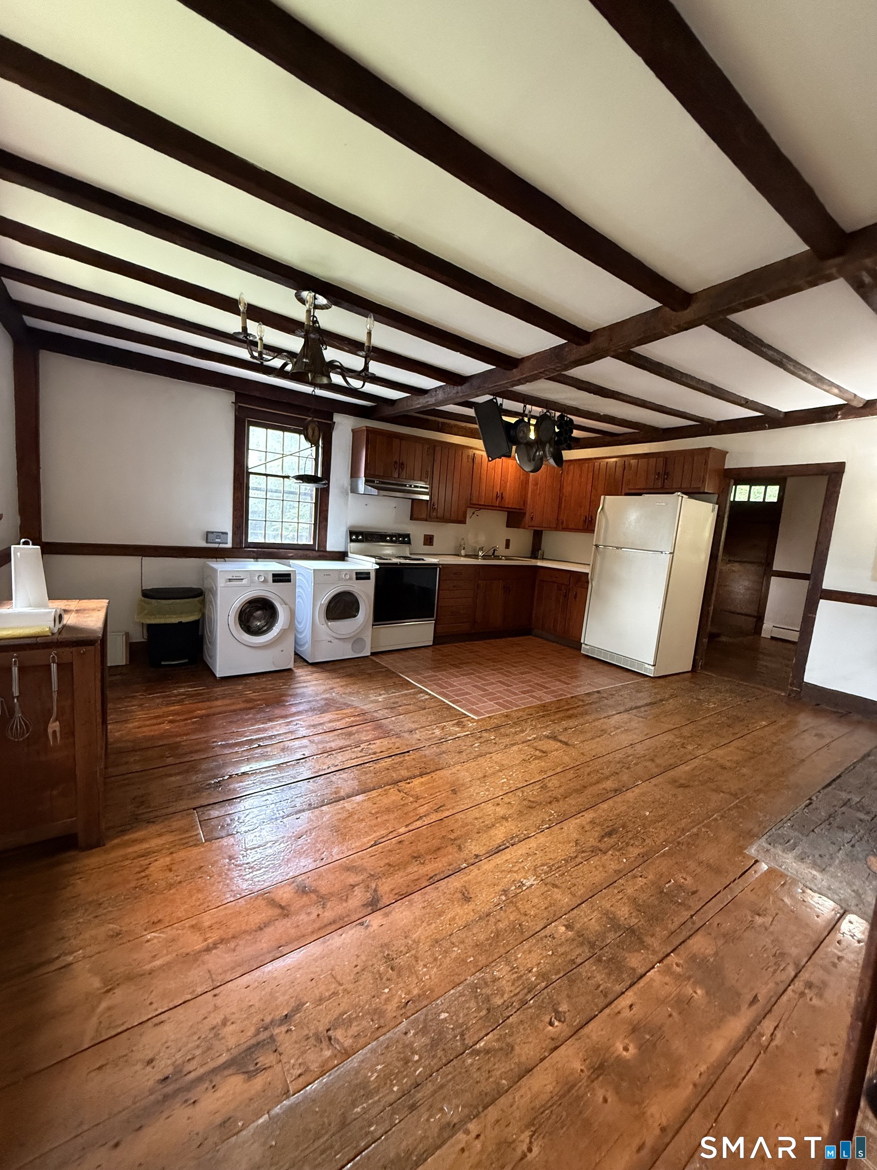31 North Stonington Road Stonington CT 06355