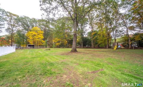 882 Killingworth Road Haddam CT 06441
