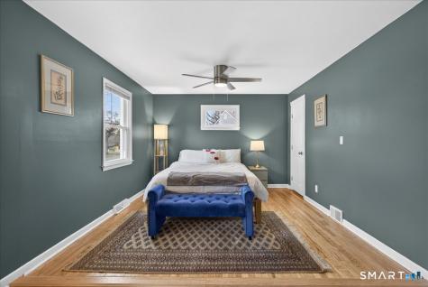 595 Laurel Street East Haven CT 06512