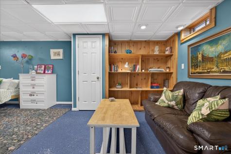 595 Laurel Street East Haven CT 06512