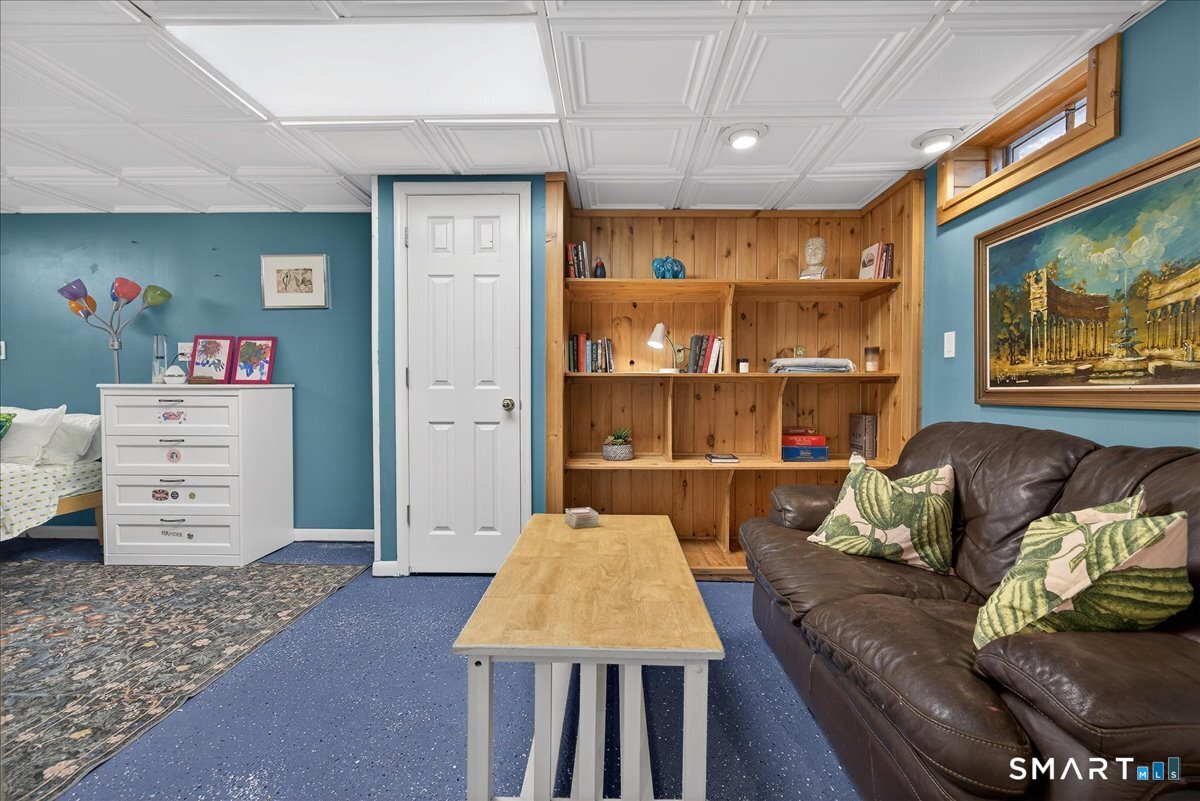 595 Laurel Street East Haven CT 06512