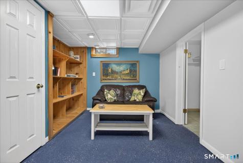 595 Laurel Street East Haven CT 06512