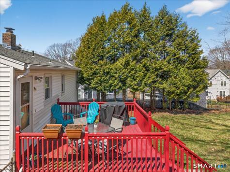 595 Laurel Street East Haven CT 06512