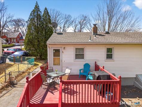 595 Laurel Street East Haven CT 06512