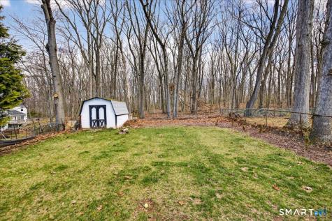 595 Laurel Street East Haven CT 06512