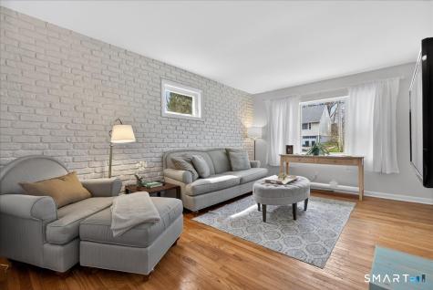 595 Laurel Street East Haven CT 06512