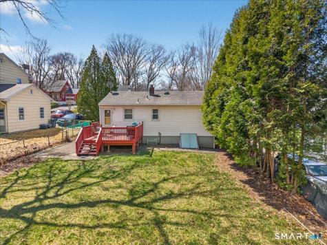595 Laurel Street East Haven CT 06512