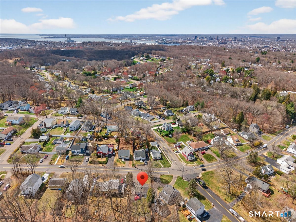 595 Laurel Street East Haven CT 06512