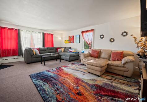 3 Flower Street Middletown CT 06457