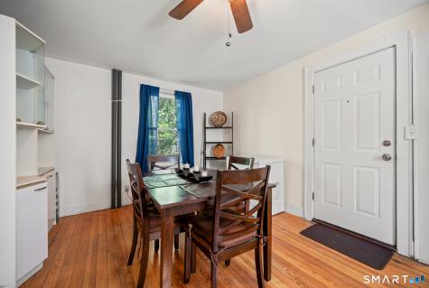 3 Flower Street Middletown CT 06457