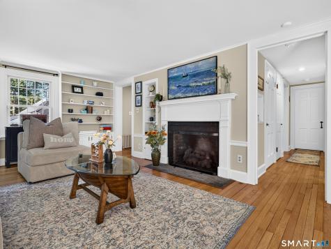 40 Niles Hill Road New London CT 06320