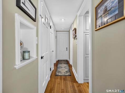 40 Niles Hill Road New London CT 06320