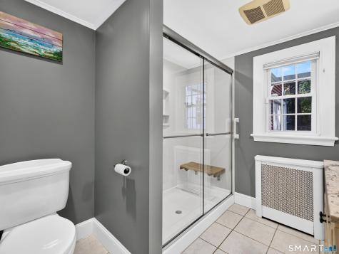40 Niles Hill Road New London CT 06320