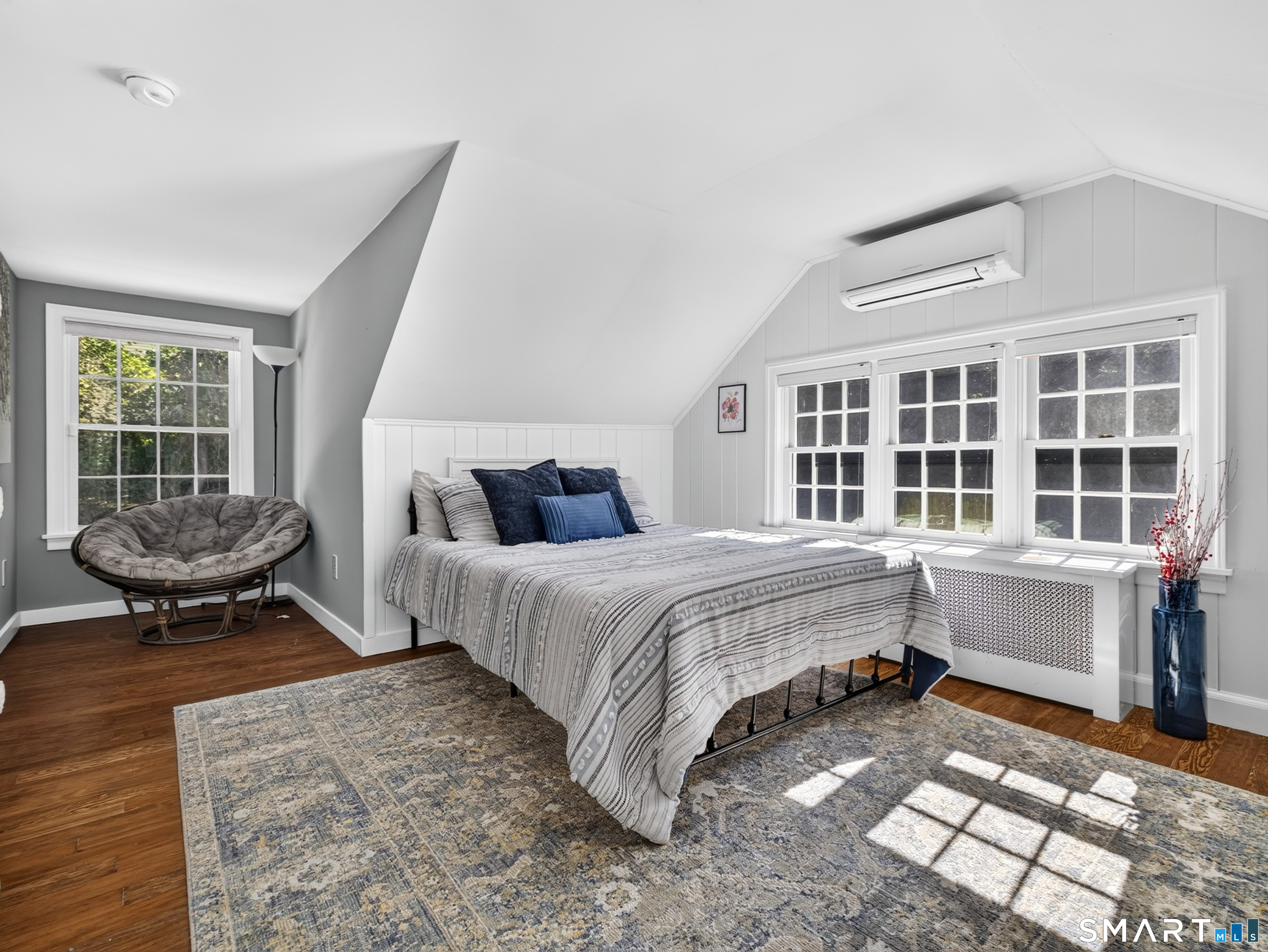 40 Niles Hill Road New London CT 06320