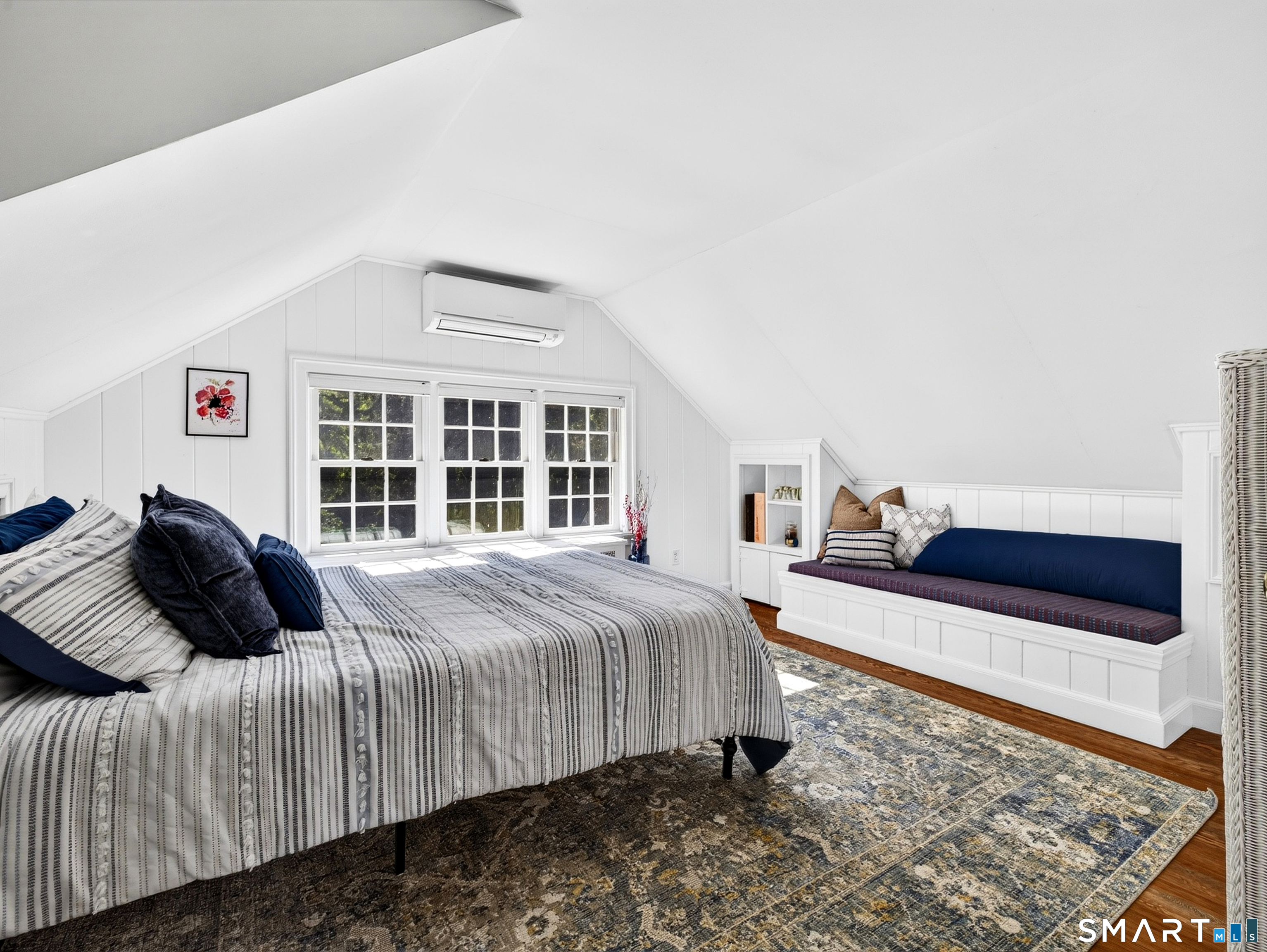 40 Niles Hill Road New London CT 06320