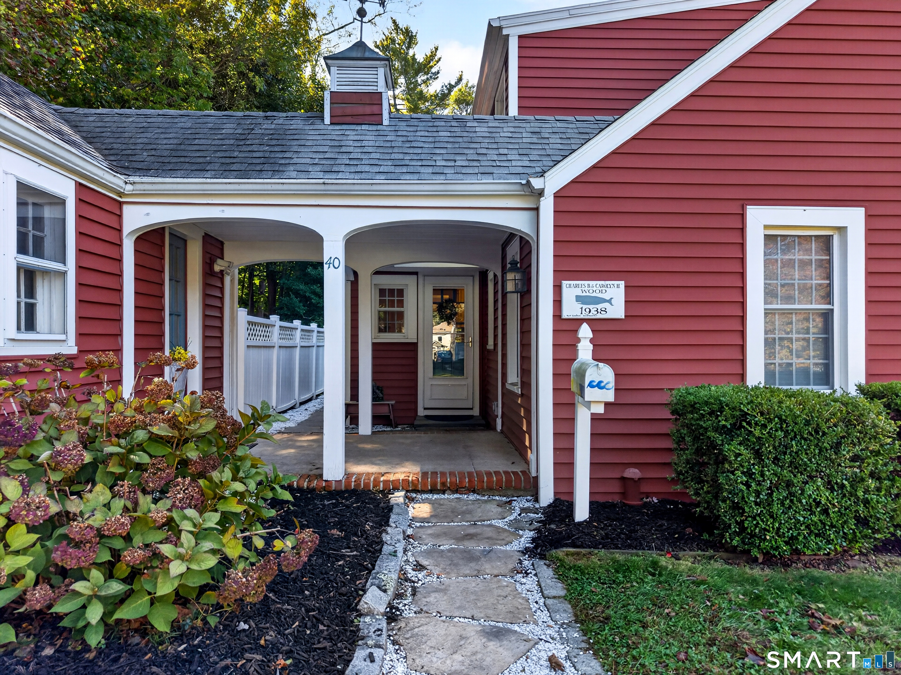 40 Niles Hill Road New London CT 06320