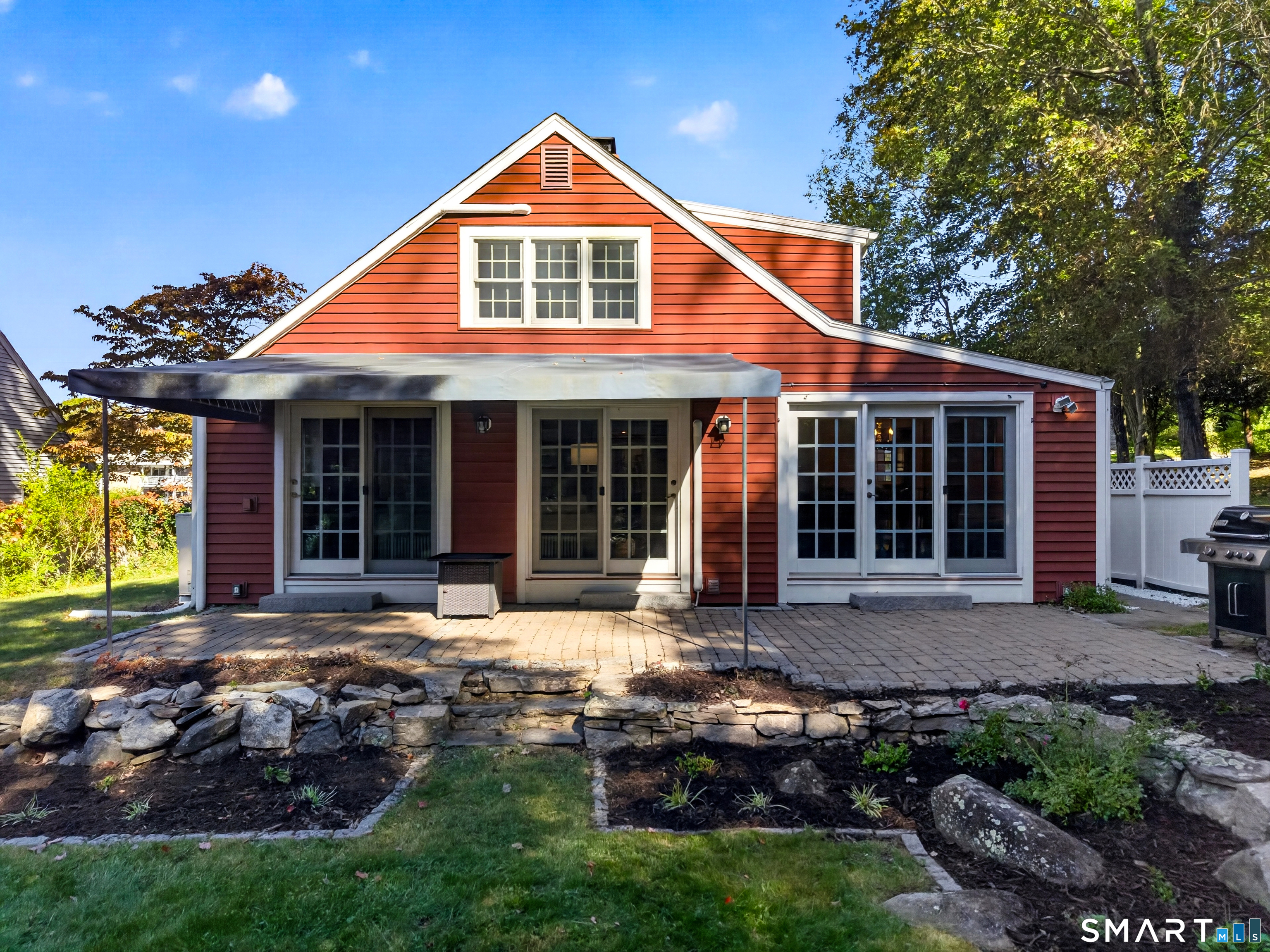 40 Niles Hill Road New London CT 06320