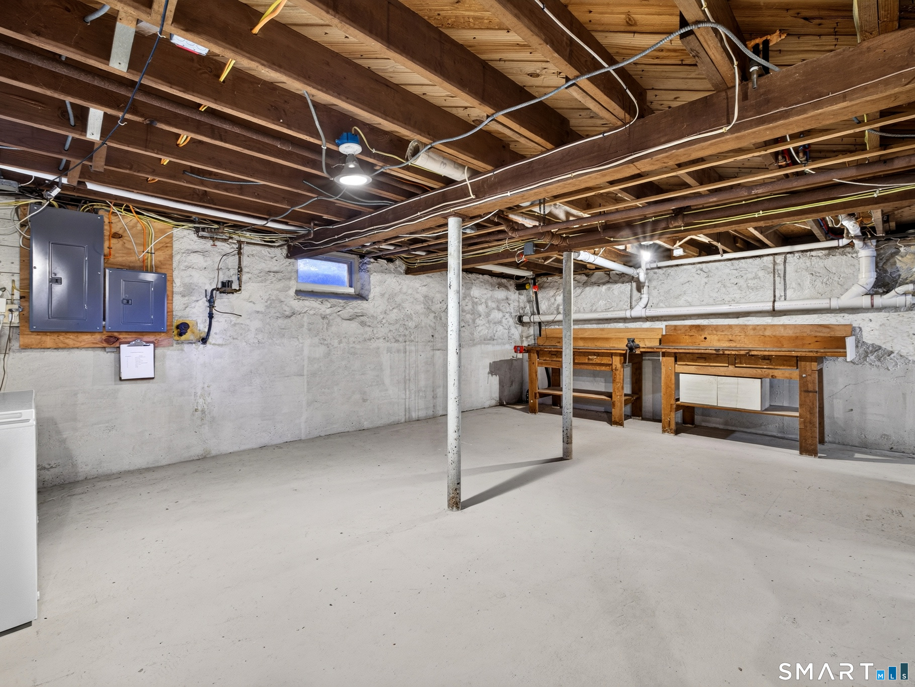 40 Niles Hill Road New London CT 06320