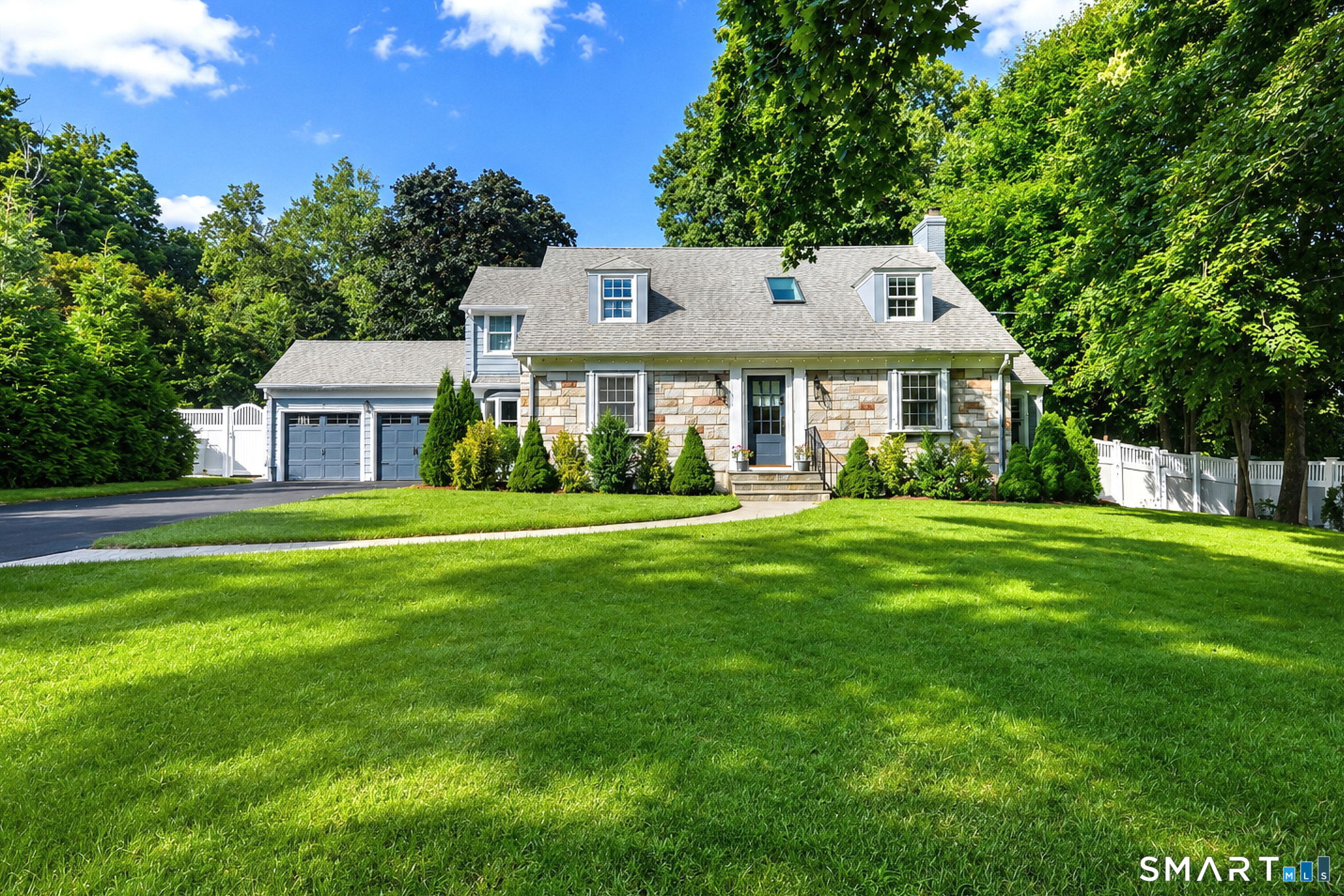 94 Jackson Road Hamden CT 06517