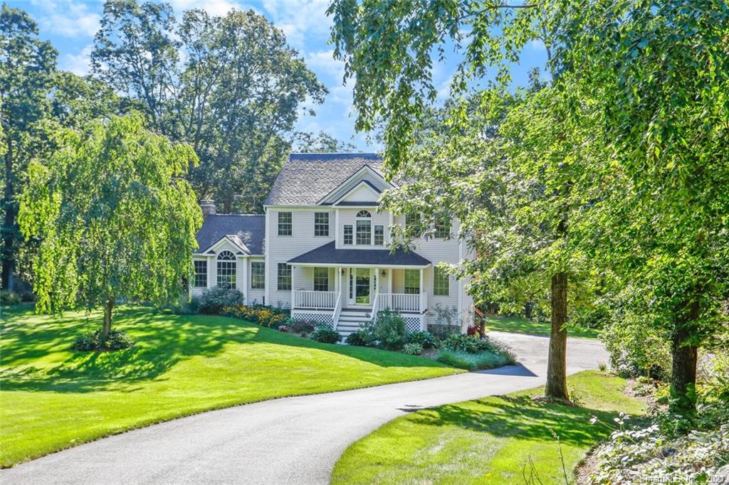 24 Autumn Ridge Road Oxford CT 06478