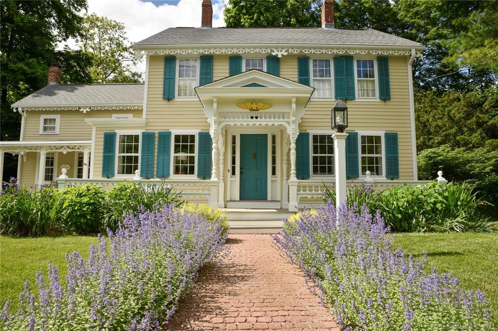 49 Maple Avenue Essex CT 06426