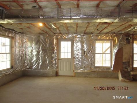 31 Warm Earth Road Naugatuck CT 06770