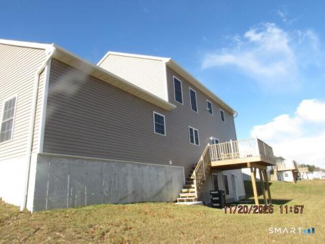31 Warm Earth Road Naugatuck CT 06770