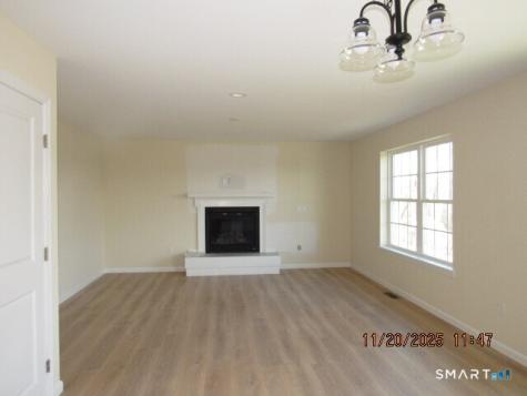 31 Warm Earth Road Naugatuck CT 06770