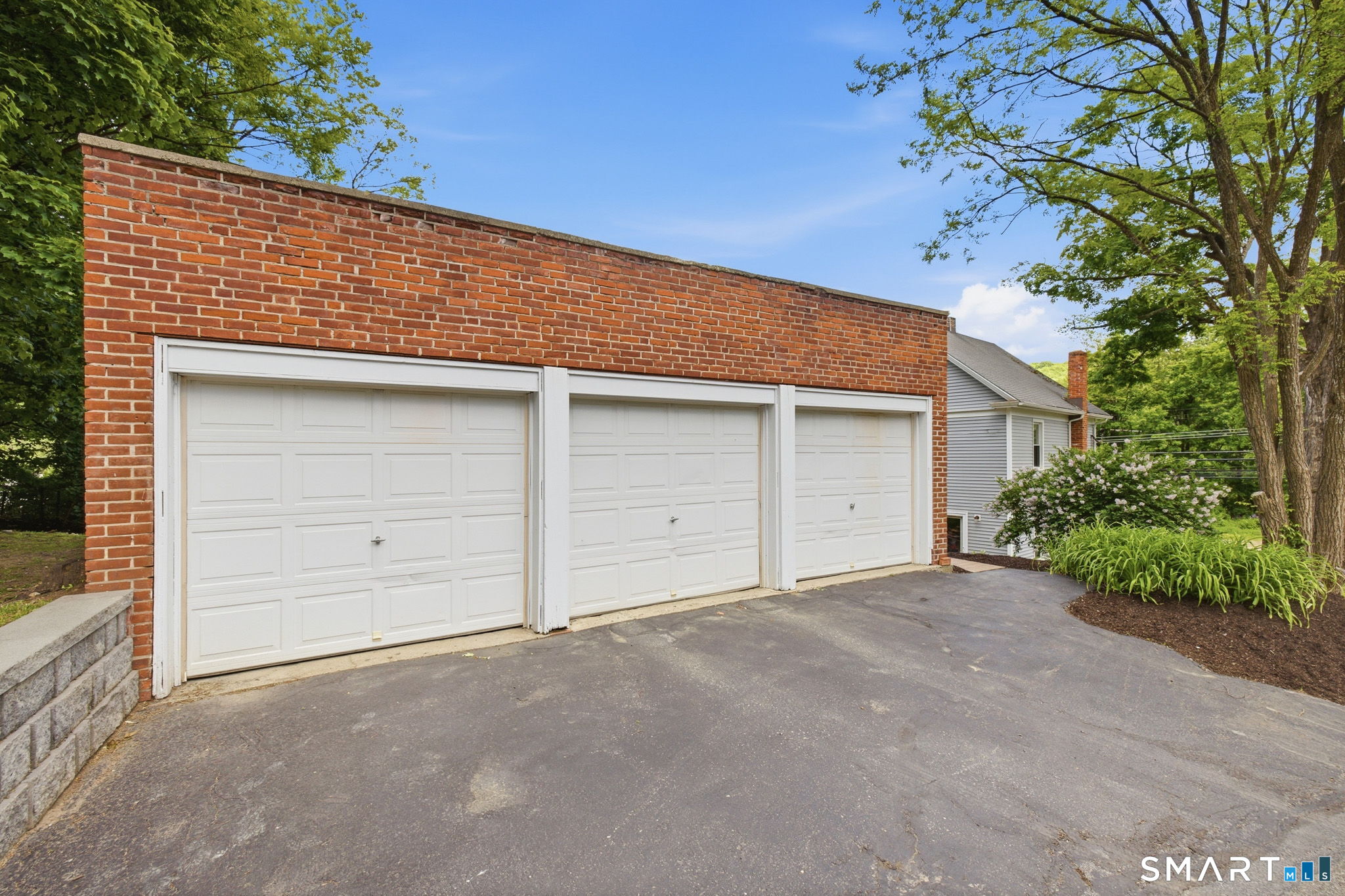 405 North Main Street Winchester CT 06098