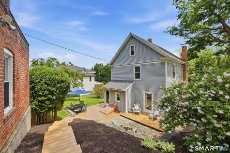 405 North Main Street Winchester CT 06098