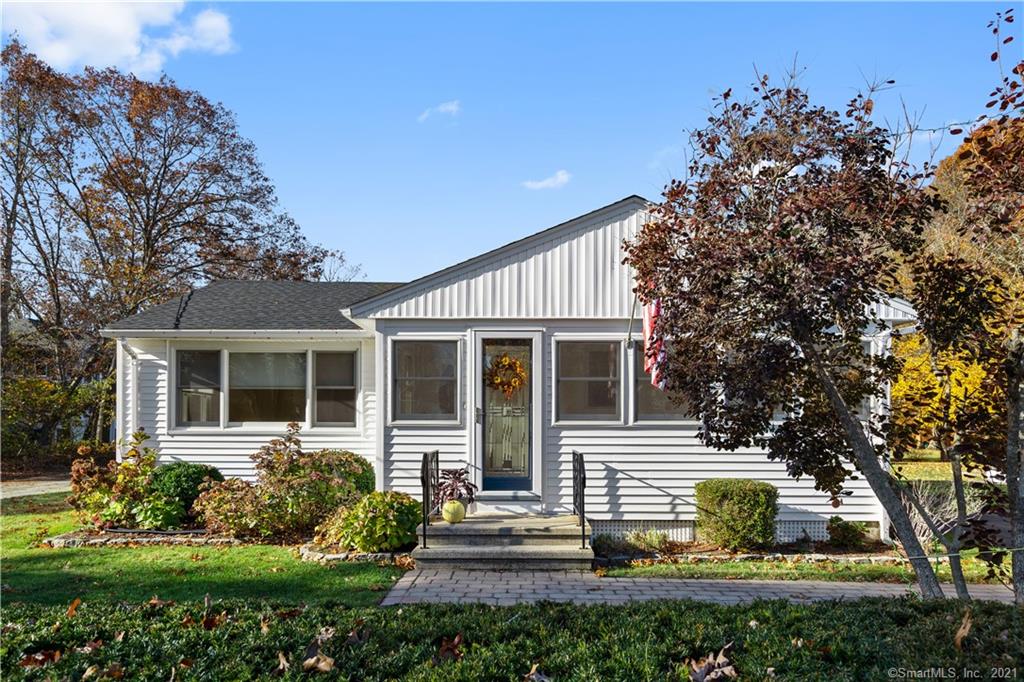 37 Prospect Street Old Lyme CT 06371