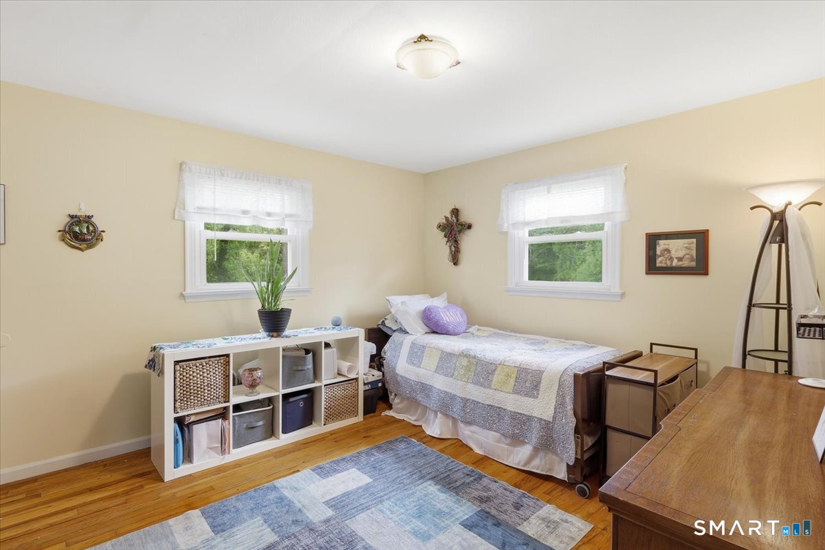 31 Iron Street Ledyard CT 06339