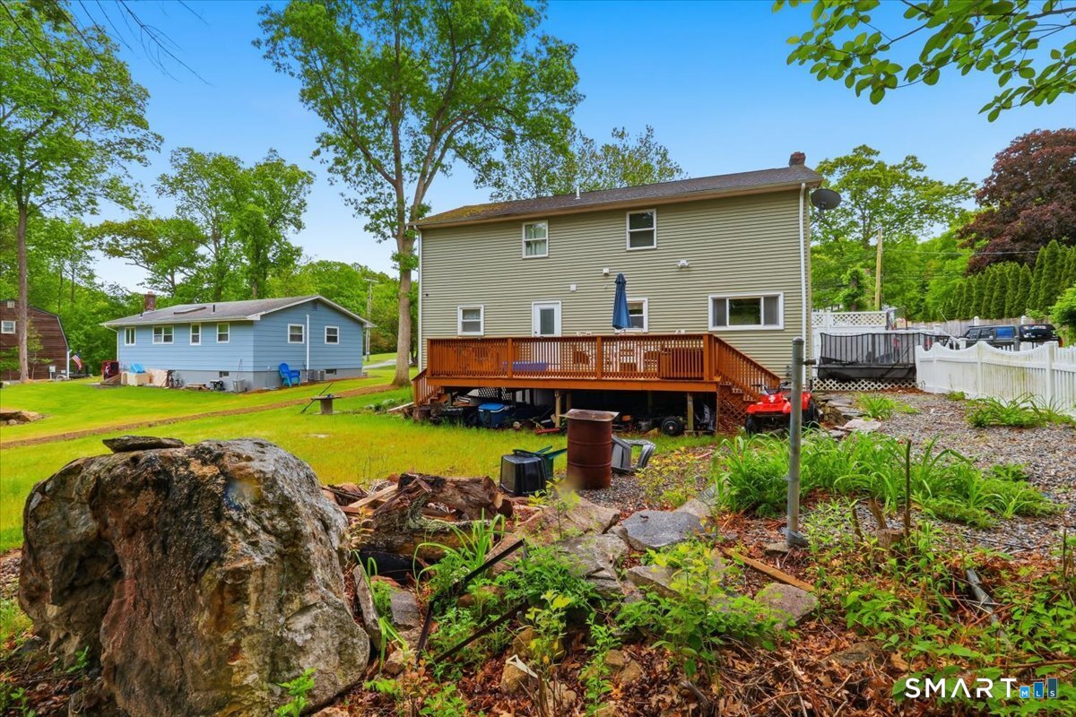 31 Iron Street Ledyard CT 06339