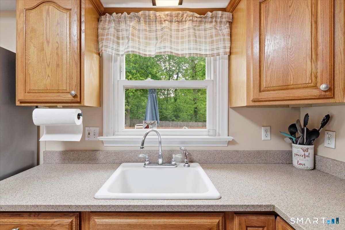 31 Iron Street Ledyard CT 06339