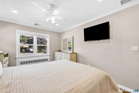 87 Lydall Road Newington CT 06111