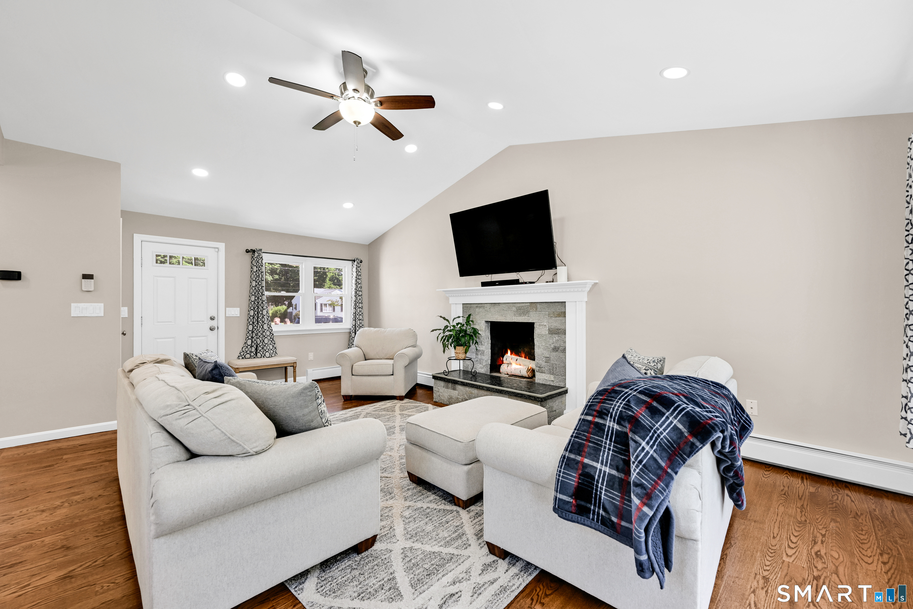 87 Lydall Road Newington CT 06111