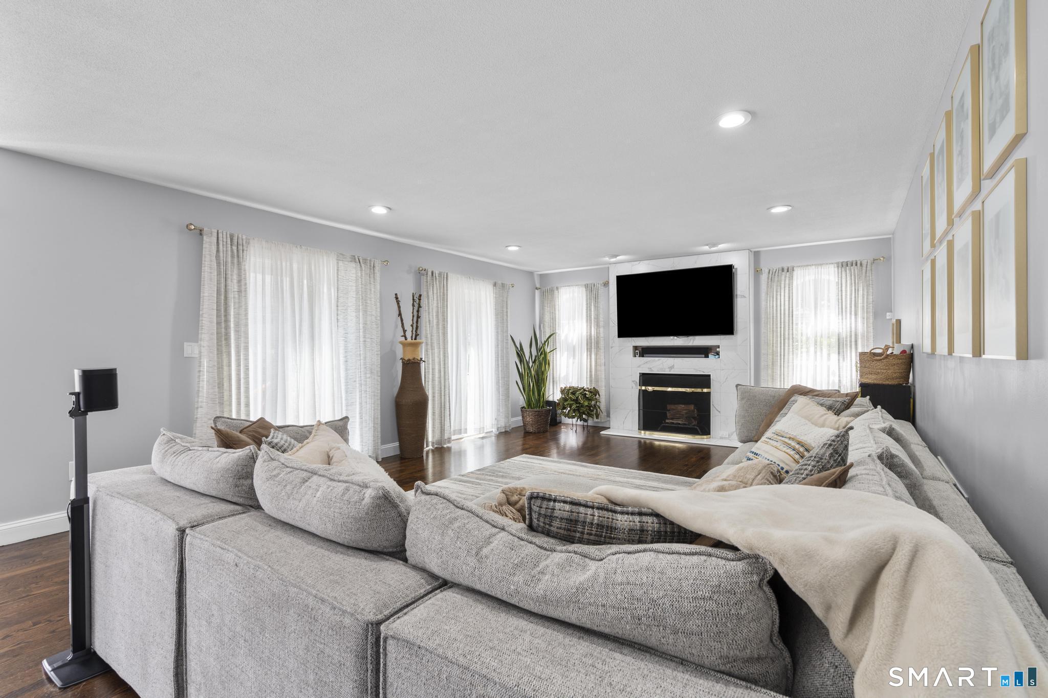1 Hidden Brook Road Hamden CT 06518