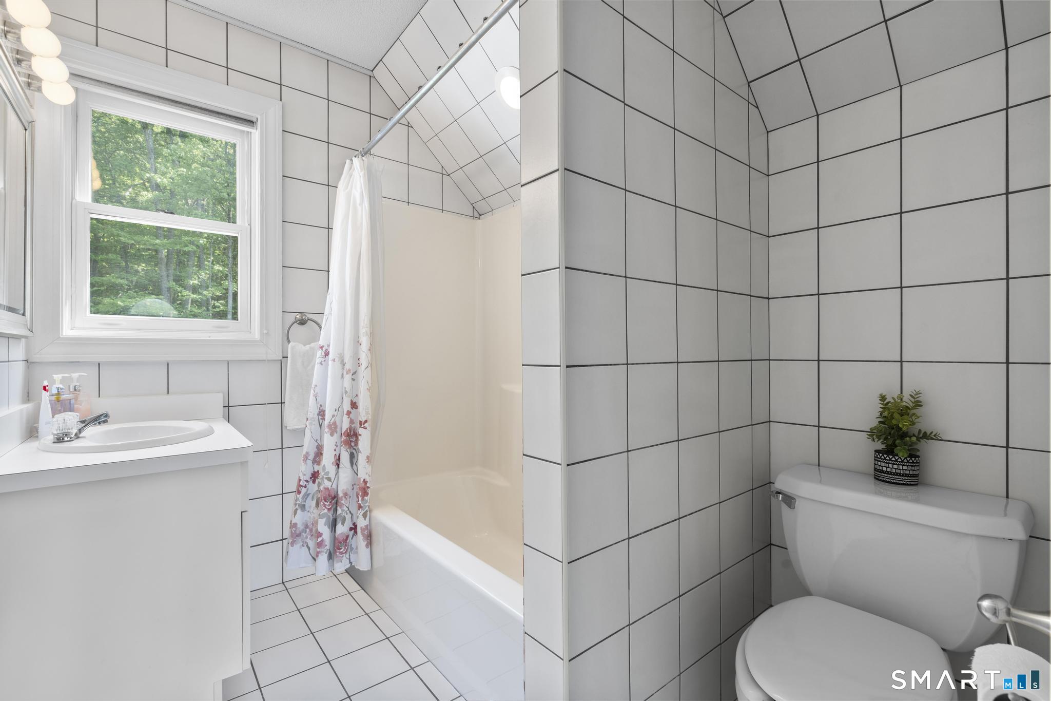 1 Hidden Brook Road Hamden CT 06518