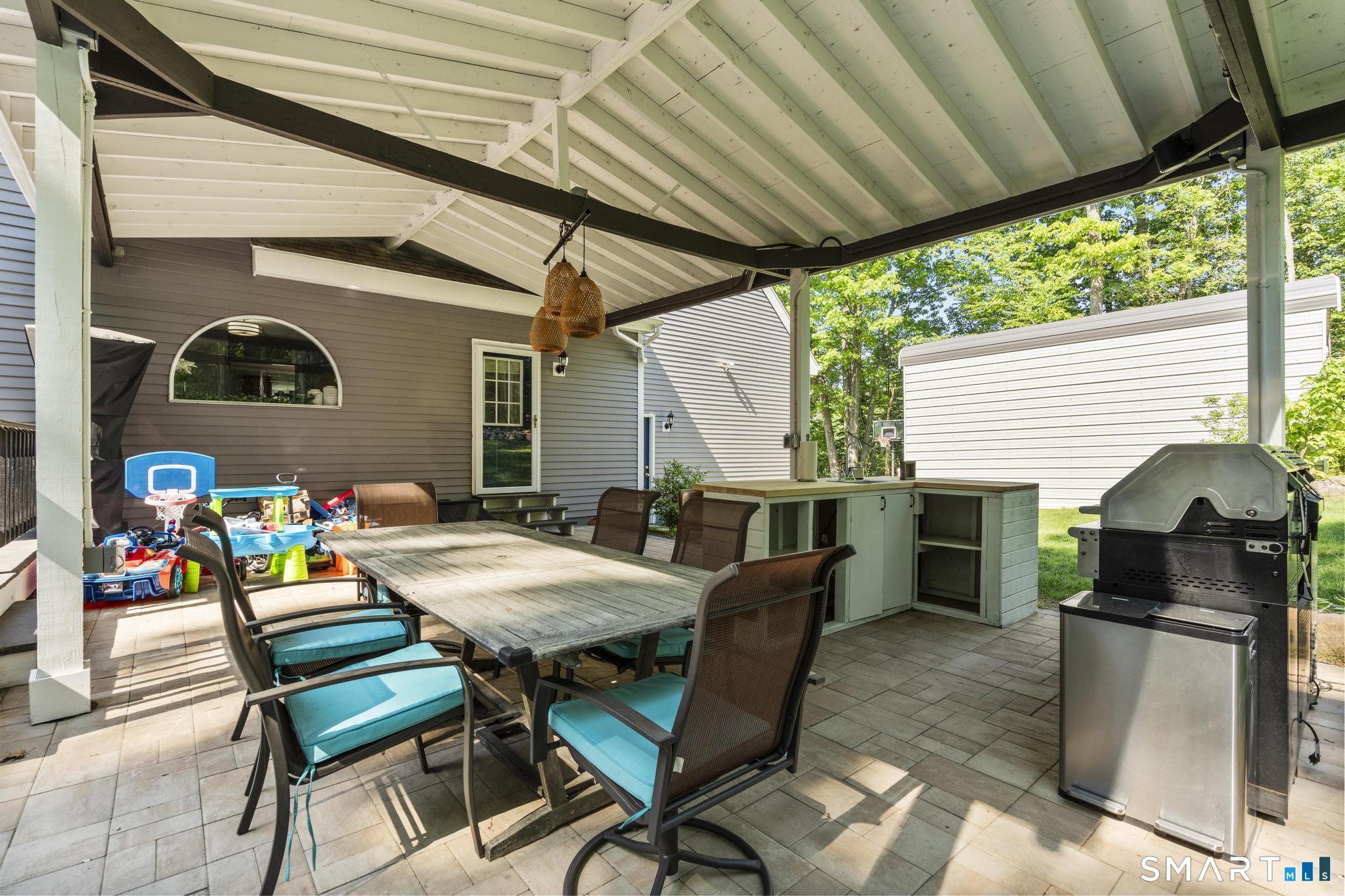 1 Hidden Brook Road Hamden CT 06518