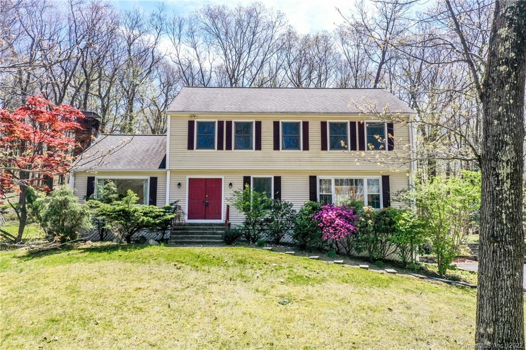 3 Wilderness West Road Newtown CT 06470