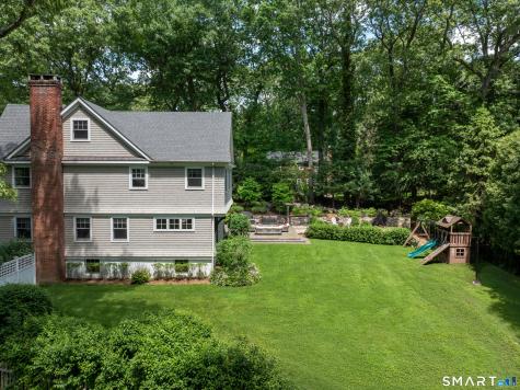 22 Ledge Road Norwalk CT 06853